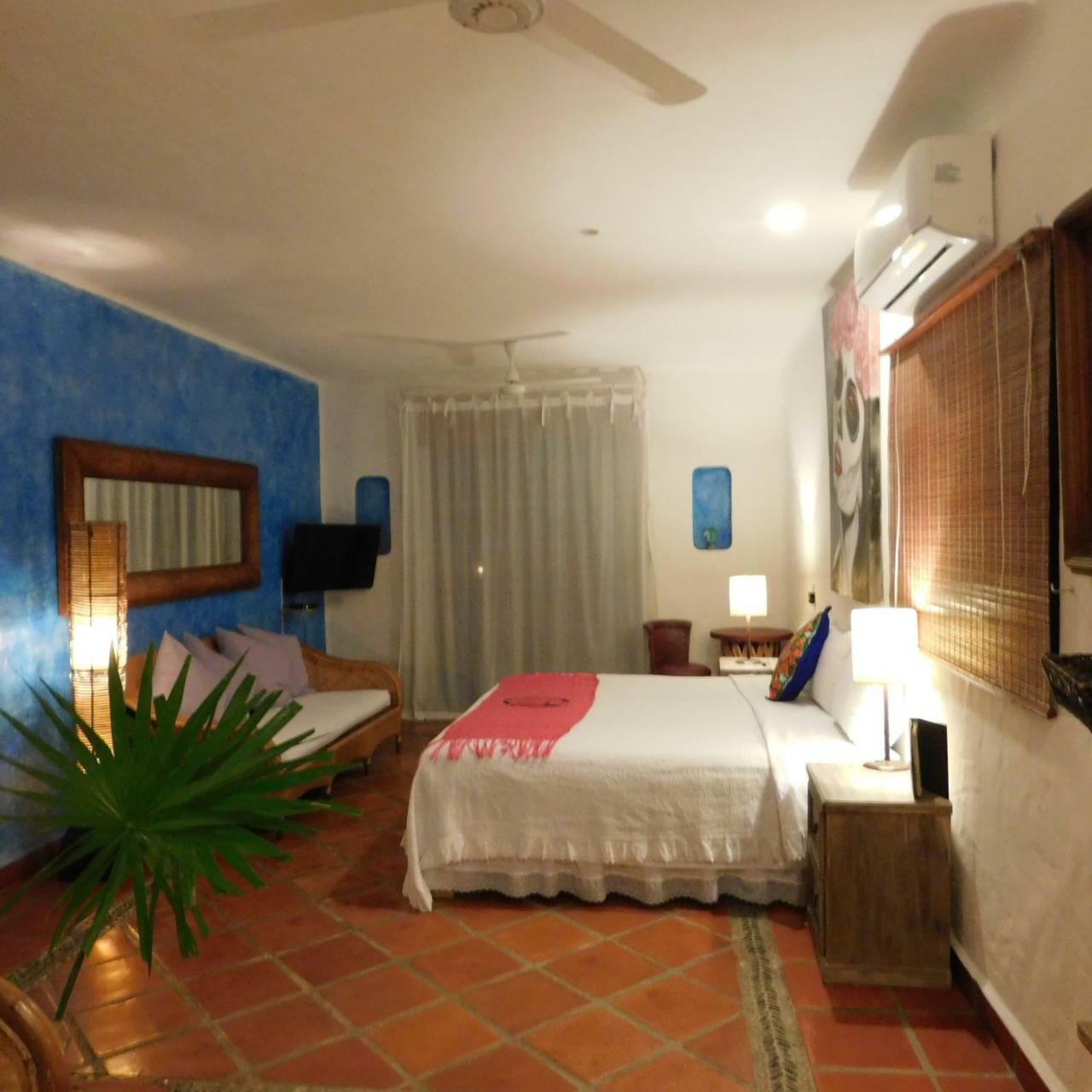 Luna Liquida Puerto Vallarta Buitenkant foto